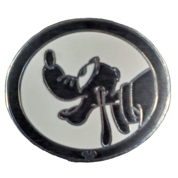 Disney Pluto Trading Pin Hidden Mickey Mouse Pet Dog Silhouette Brooch Lapel Pin - Picture 1 of 5